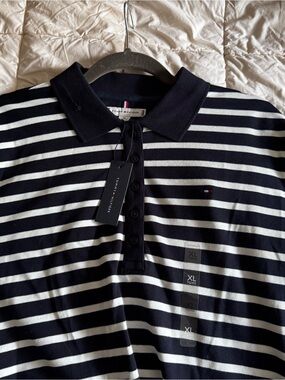 Tommy Hilfiger Women’s Navy & White Striped Golf ⛳️ Polo Shirt